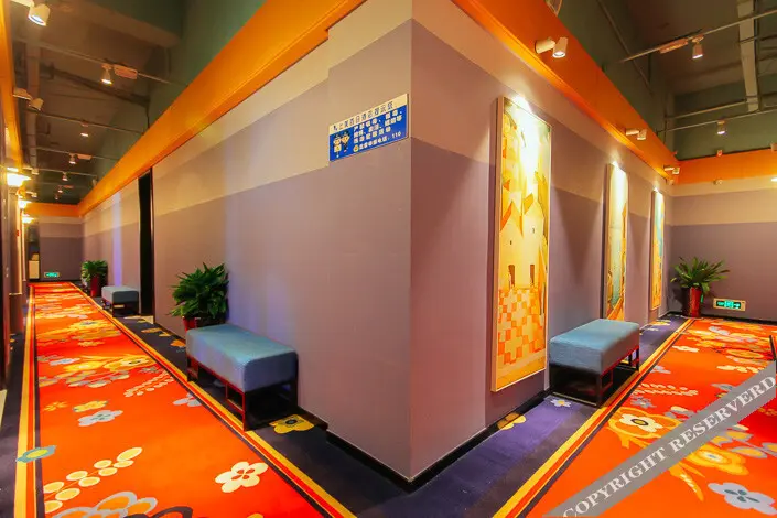 Чжэнчжоу: Yuhuashe Fashion Hotel (Zhengzhou Hanghai Plaza City Southeast Subway Station)