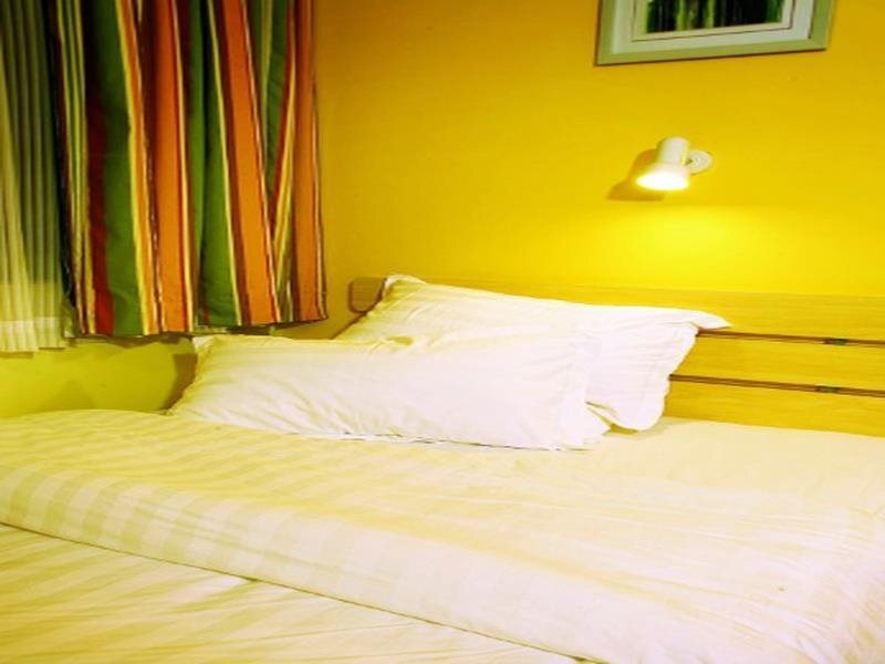 Шицзячжуан: 7 Days Inn Shijiazhuang Bachang Street Heping Hospital Branch
