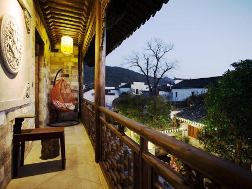 Хуаншань: Hong cun Memory In Water