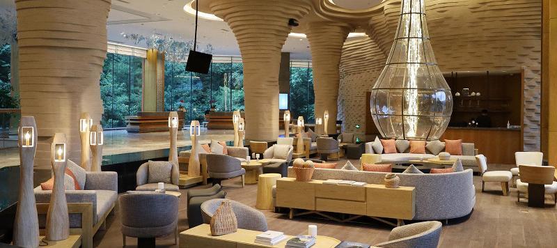 Шэньнунцзя: Crowne Plaza Shennongjia