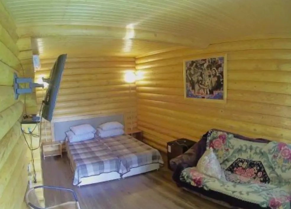 Солнечнодольск: Yacht Club Guesthouse