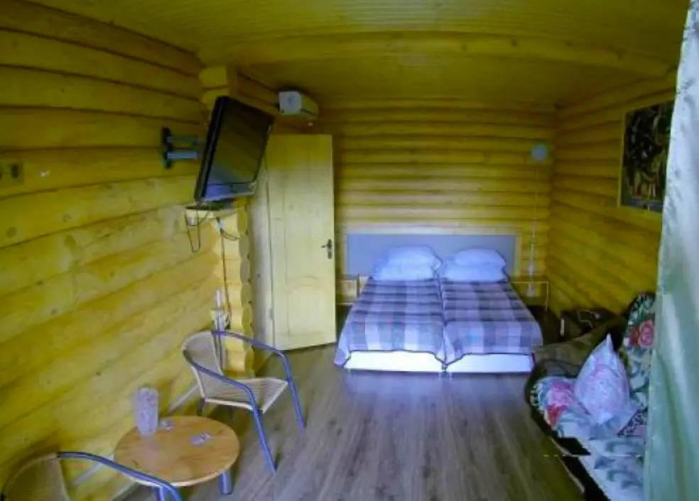 Солнечнодольск: Yacht Club Guesthouse