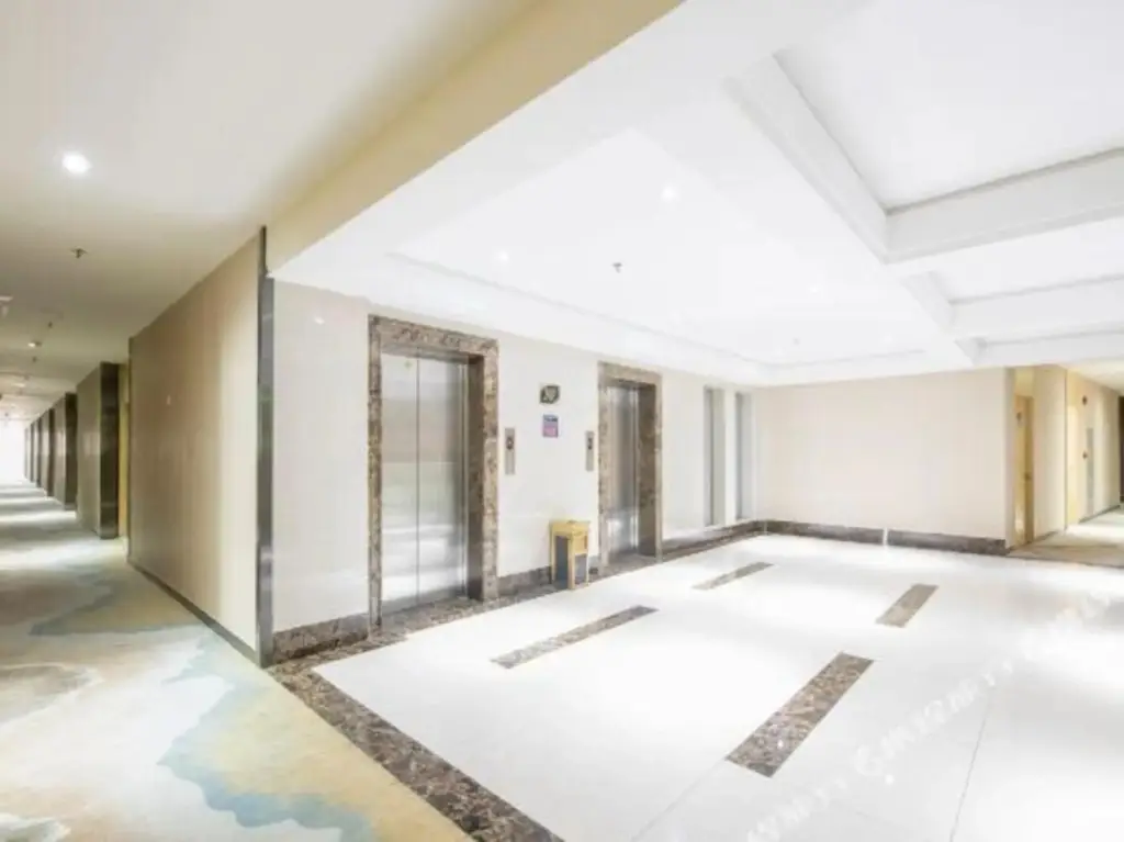 Гуанчжоу: Guangzhou Dongyi Business Hotel (Changyi Subway Station)