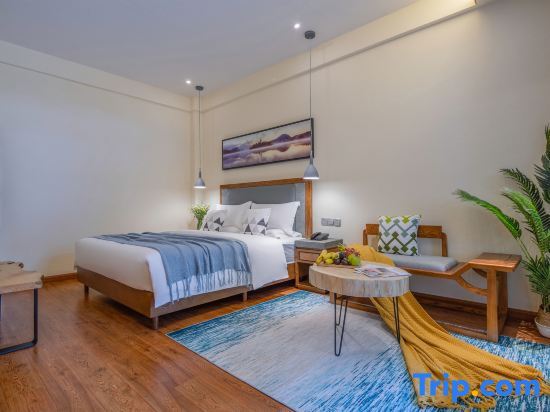 Дали: Dali zuodou Sea View Resort