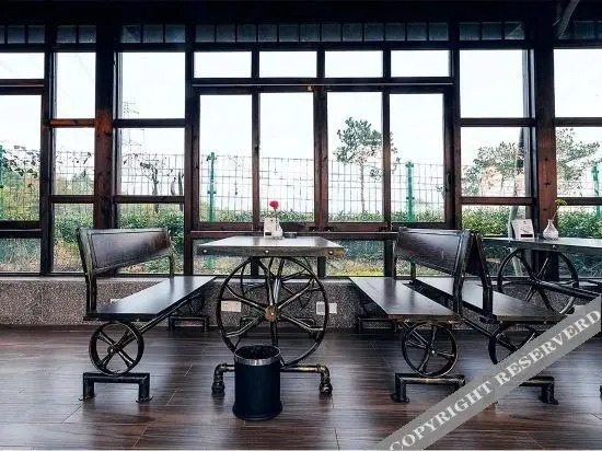 Нанкин: Tangshan Hot Springs RV Camp