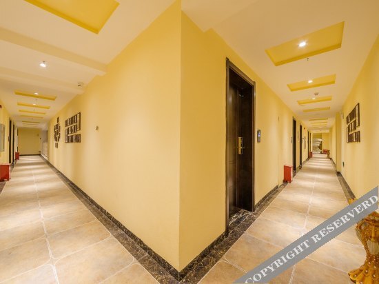 Цзинхун: San and Beautiful Boutique Themed Inn(Xishuangbanna Shwedagon Pagoda Xingguang Night Market)