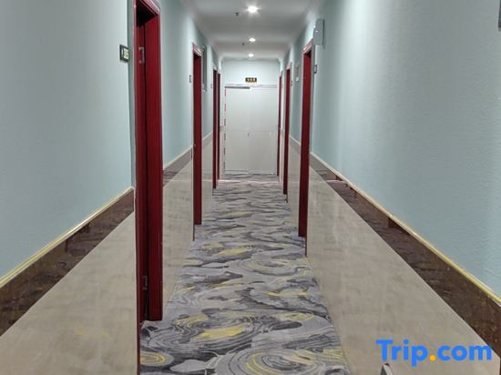 Шанхай: Zhexin Business Hotel