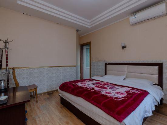 Чэнду: Yongsheng Business Hotel