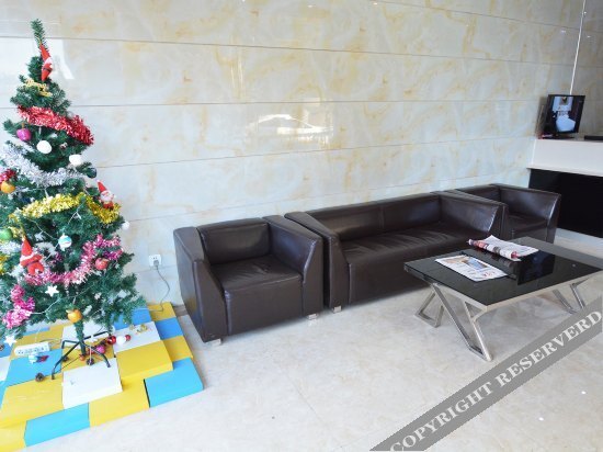 Чжэнчжоу: Zhengbai Business Hotel