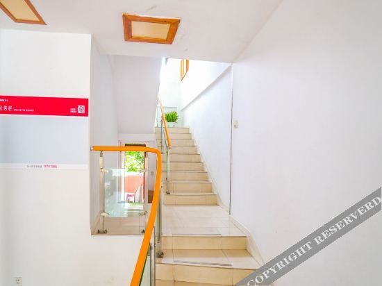 Чичжоу: Qingyang Hejia Hotel