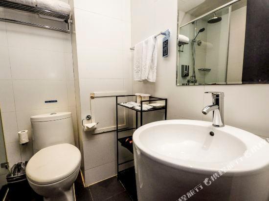 Циньхуандао: Orange Hotel (Qinhuangdao Heping Street)