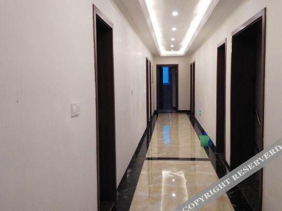 Лешан: Mount Emei Xuanrui Hotel