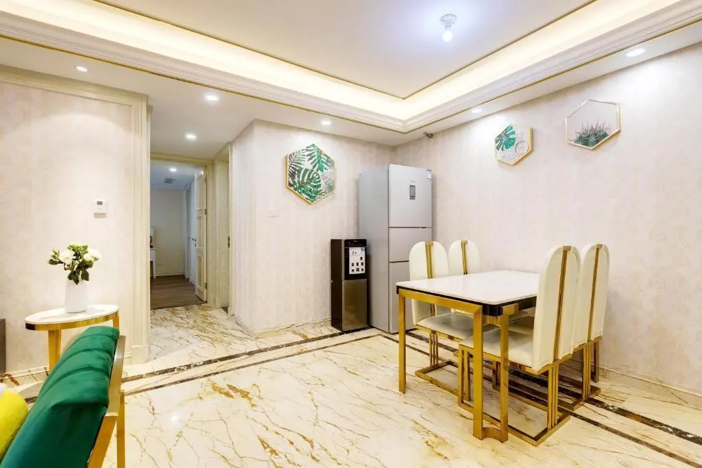 Пекин: American Light Luxury Style High end Apartment Near Tiananmen And Houhai