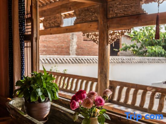 Дали: Guan Canghai Seaview Art Designer Homestay (Bohai Park Airport High-speed Railway Station)