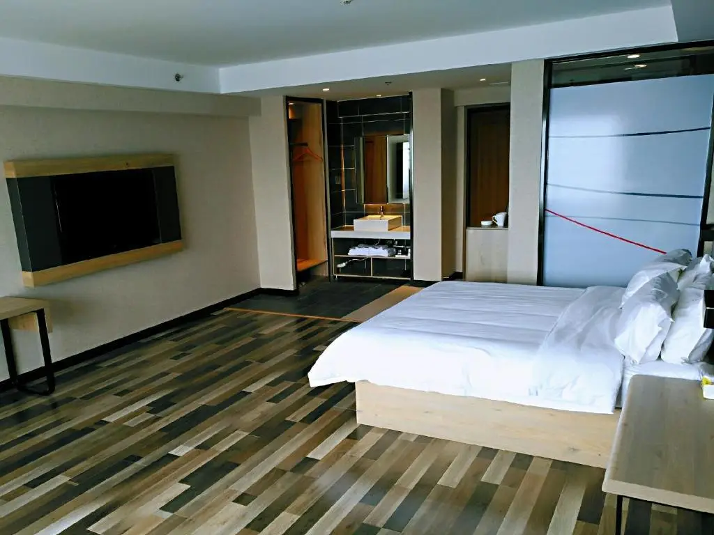 Далянь: Chengyi Lianhao Hotel