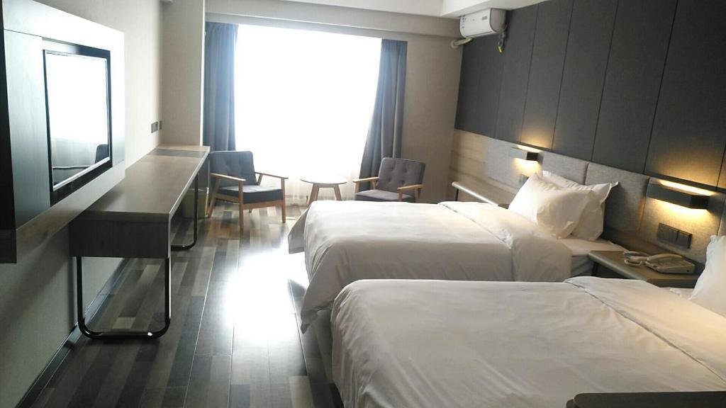 Далянь: Chengyi Lianhao Hotel