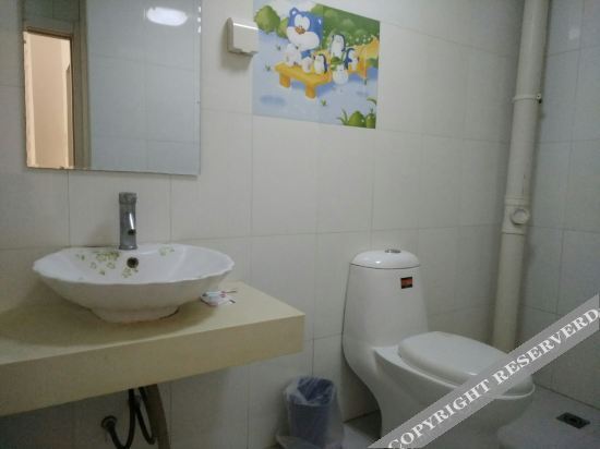 Харбин: Harbin University Students Hotel