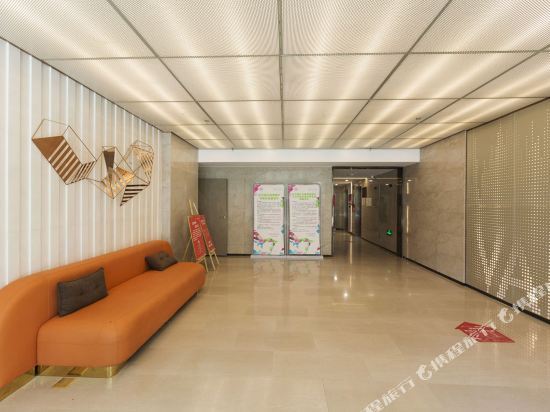 Чжэнчжоу: Julong Hotel