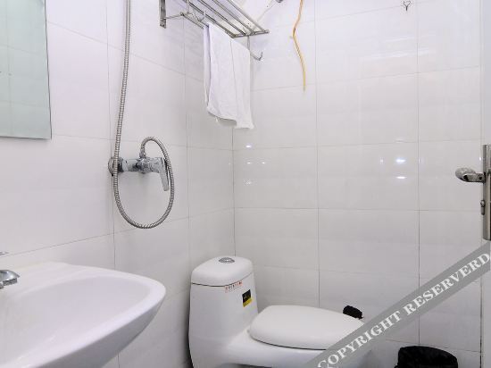 Циндао: Qingdao Golden Coast Express Hotel