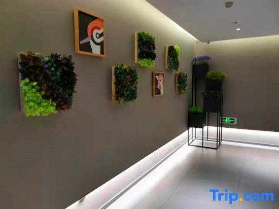 Чжоукоу: Home Inn Selected Hotel (Wuyi Plaza, Qiyi Road, Zhoukou