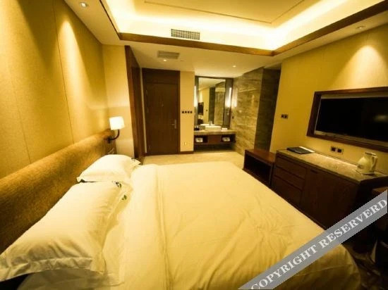 Байшань: Shanshui Quan Grand Hotel (Changbai Mountain High-speed Railway Station Erdao Baihe Store)