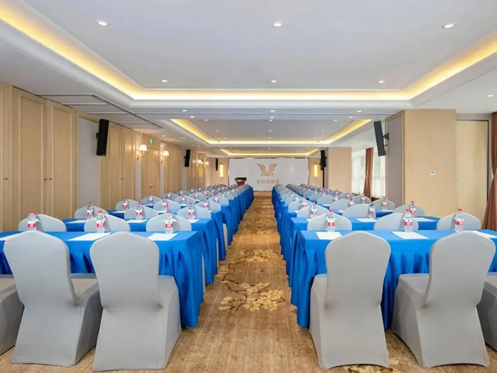 Куньмин: Vienna Hotel Kunming Guanshang International Exhibition Center Jinggu