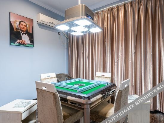Нинбо: Ninghai fengxuelou  electronic sports  hotel