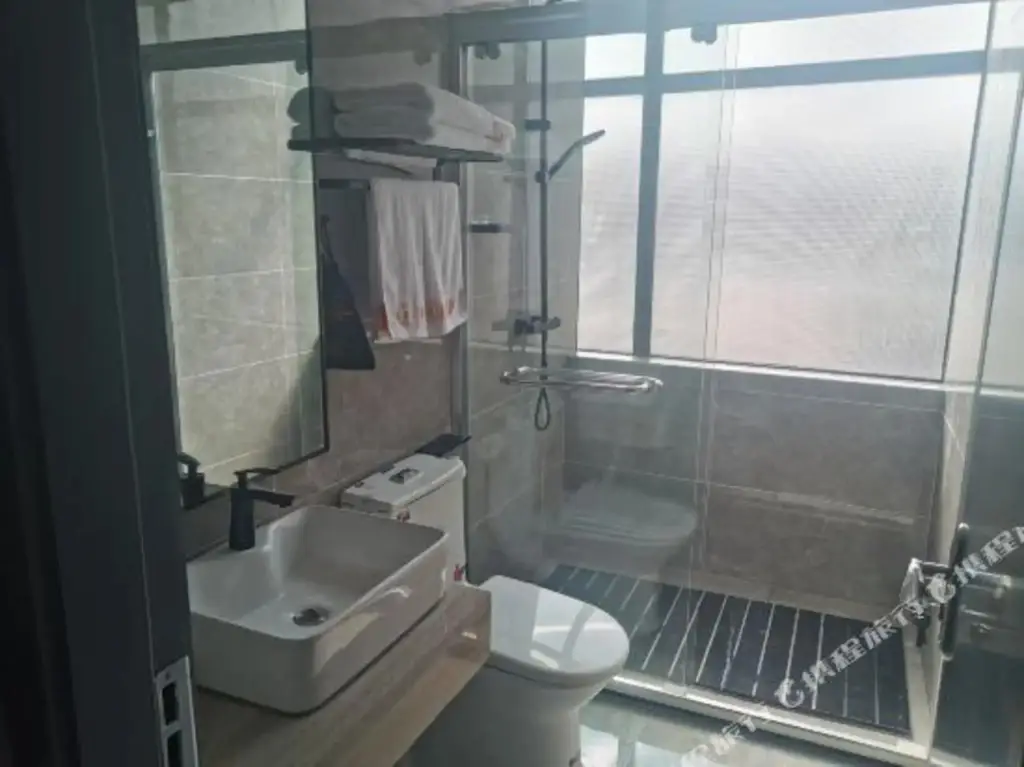 Хэфэй: Lujiang Juai Guangneng Hotel