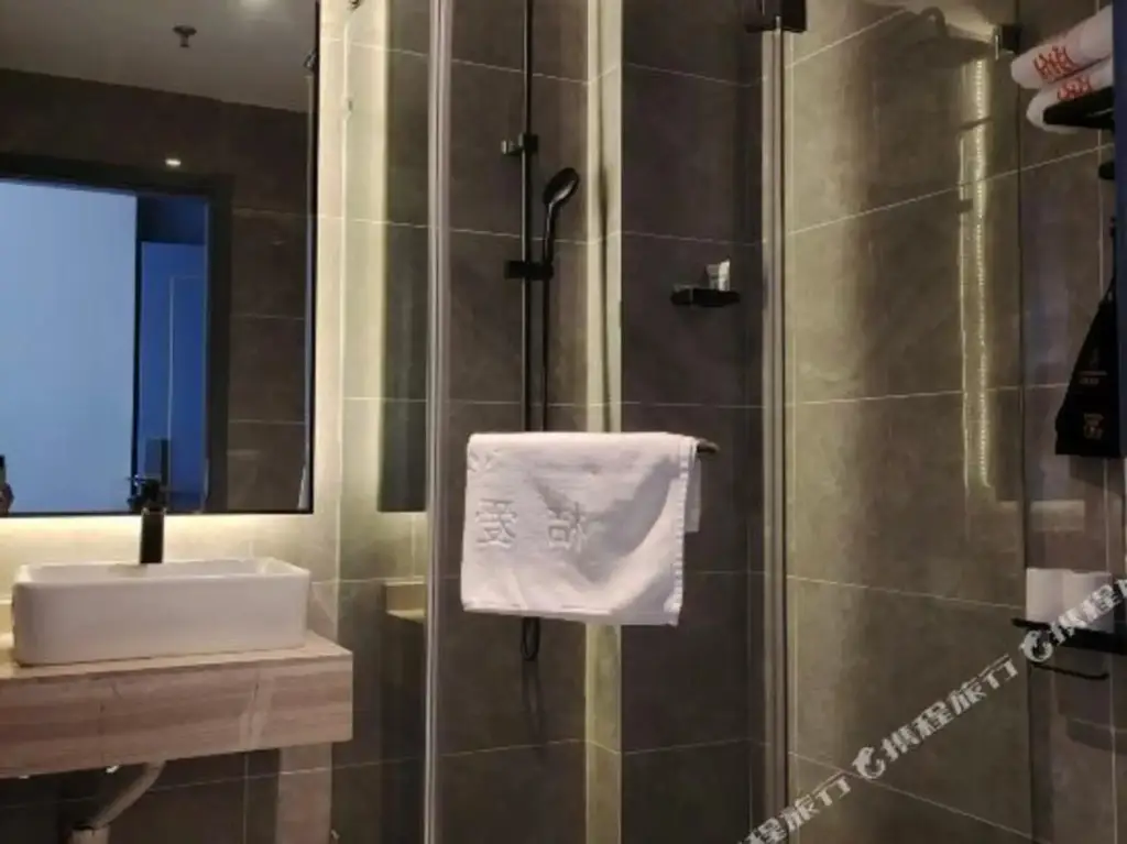 Хэфэй: Lujiang Juai Guangneng Hotel