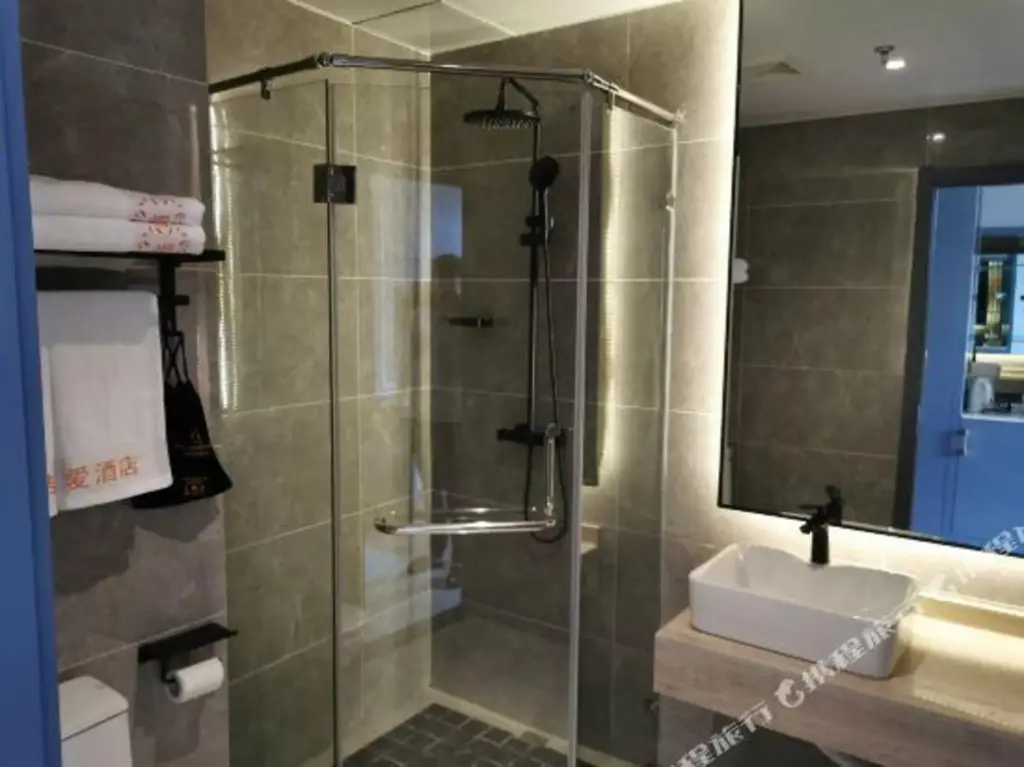 Хэфэй: Lujiang Juai Guangneng Hotel