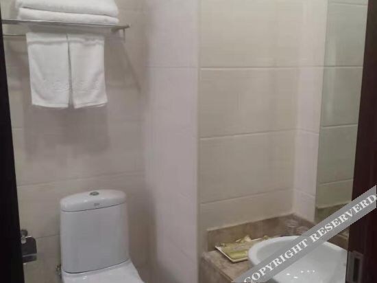 Юньчэн: Yuncheng Jinheng Hotel