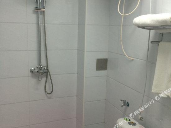 Тяньцзинь: Junyuan Hotel