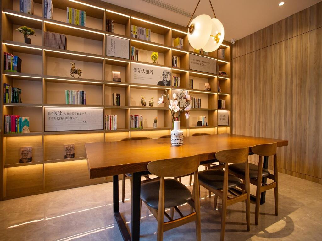 Цзинань: Hanting Premium Hotel Jinan Shandong University Central Campus