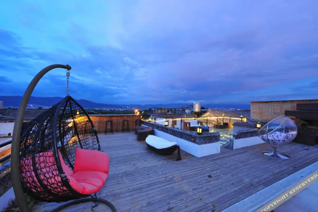 Дали: Gaoliang Holiday Inn (erhaimen, ancient city of Dali)