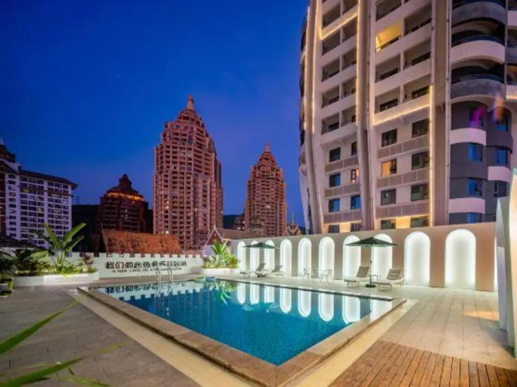 Цзинхун: GreenTree Inn Express (Xishuangbanna Gaozhuang Xishuangjing)
