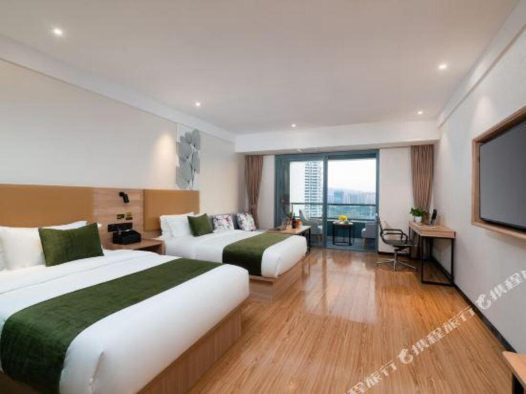 Цзинхун: GreenTree Inn Express (Xishuangbanna Gaozhuang Xishuangjing)