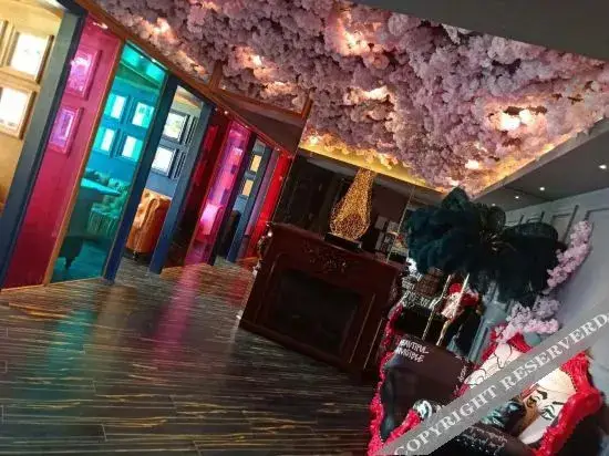 Циндао: Aishe Space Meian Hotel (Qingdao Wusi Square)