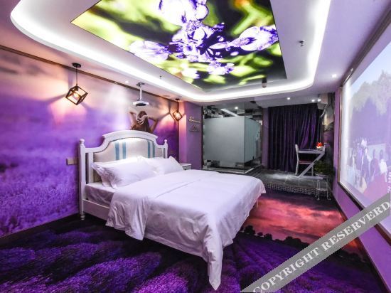 Чэнду: Weiduo Theme Hotel