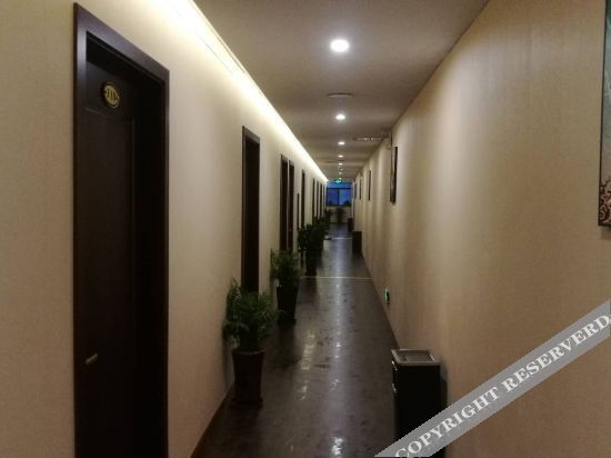 Уси: Wuxi shengjie select hotel (formerly alisa select hotel)