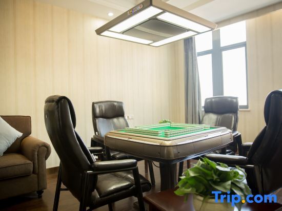 Ханчжоу: Holiday Inn Hangzhou Jinxiu (Yuhang Wanda Plaza)