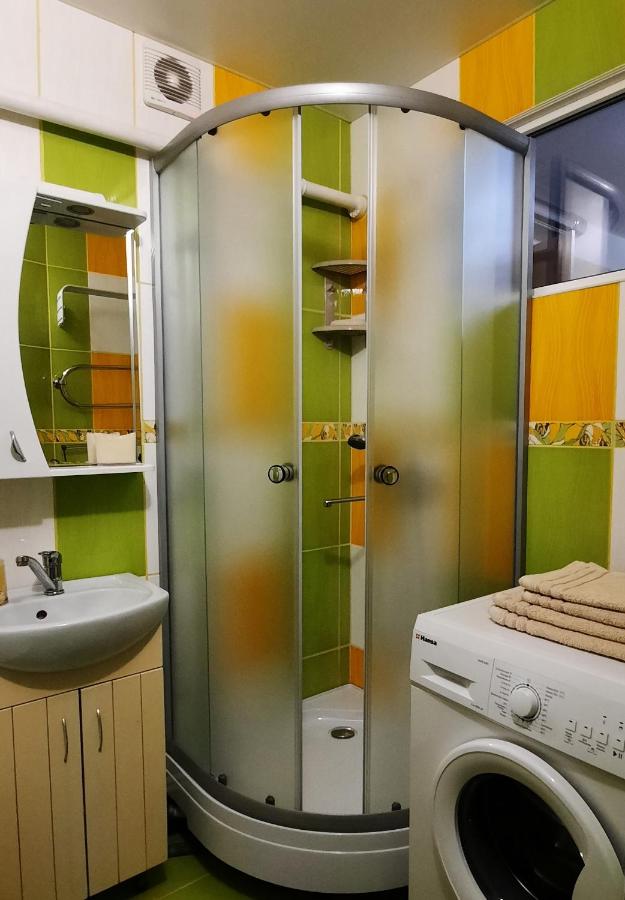 Ейск: Apartment Yasenskaya 31