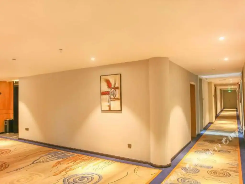 Маоминг: Chonpines Hotel (Maoming Zhongguo Diyitan)