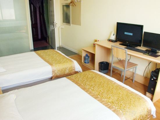 Цзаочжуан: High-speed Railway Station Store of Baoyun Express Hotel in Zaozhuang