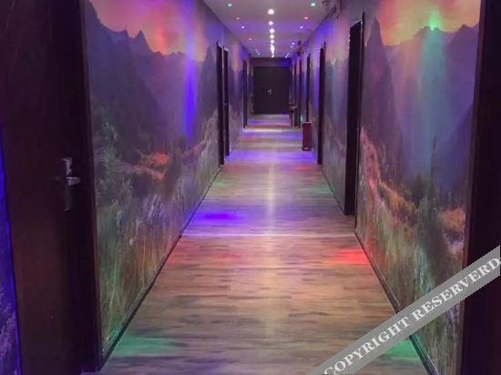 Гуйян: Platinum Star Hotel (Guiyang Mengguan Auto Parts City Store)