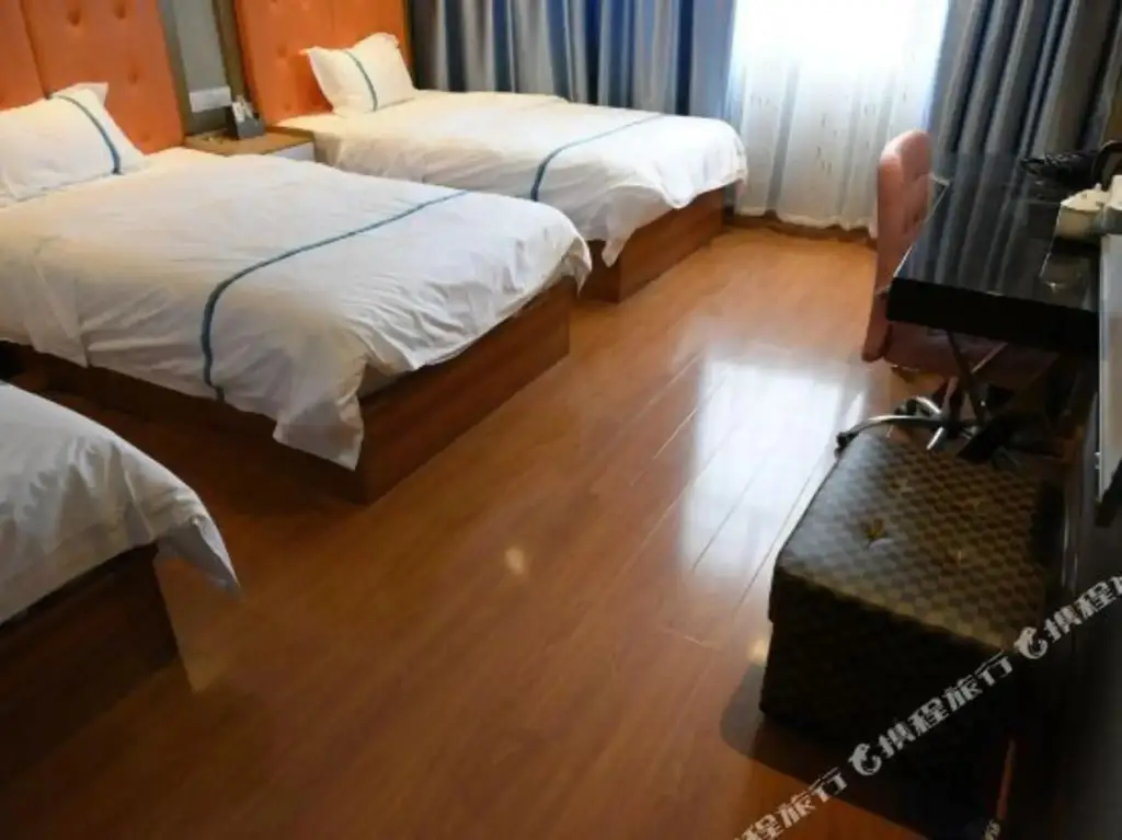 Чунцзо: Swan Love Theme Hotel