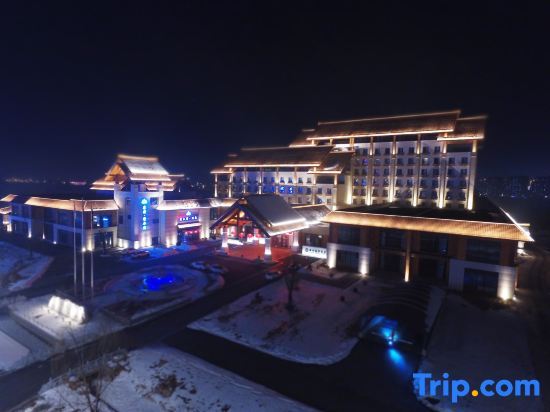 Тунхуа: Hanlin Ruihe Hot Spring Resort in Meihekou