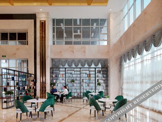 Шэньчжэнь: Vienna International Hotel (Dongcheng Building, Lanzhu East Road, Pingshan, Shenzhen)