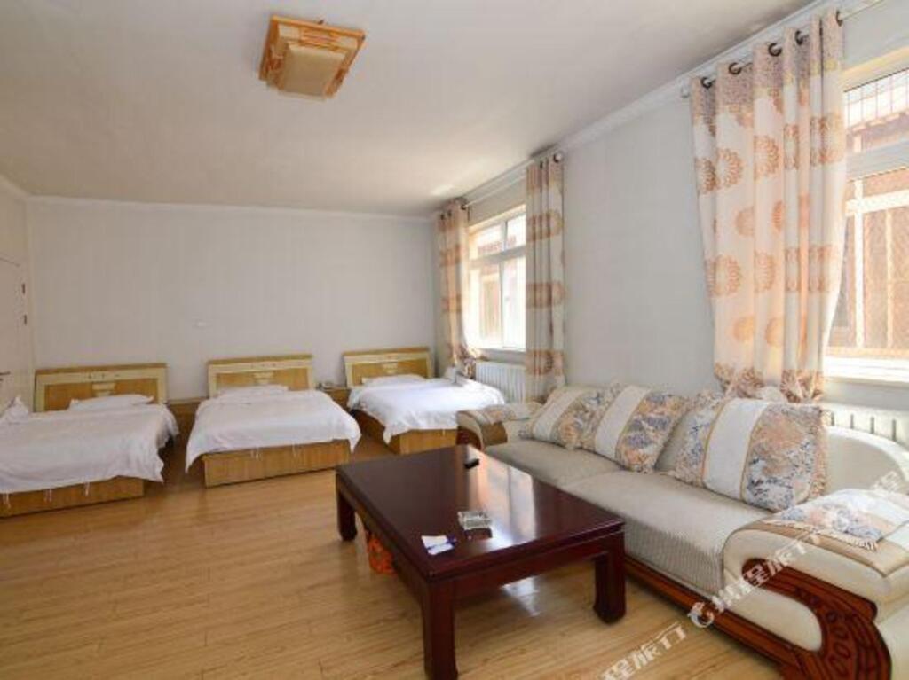 Циндао: Shengji Business Hotel
