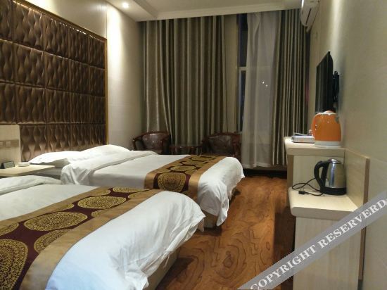 Ланьчжоу: Lanzhou Changsheng Business Hotel