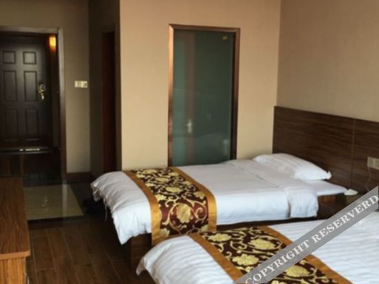 Фуян: Wan Jia Fu Bussiness Hotel(San Jiao Yuan)